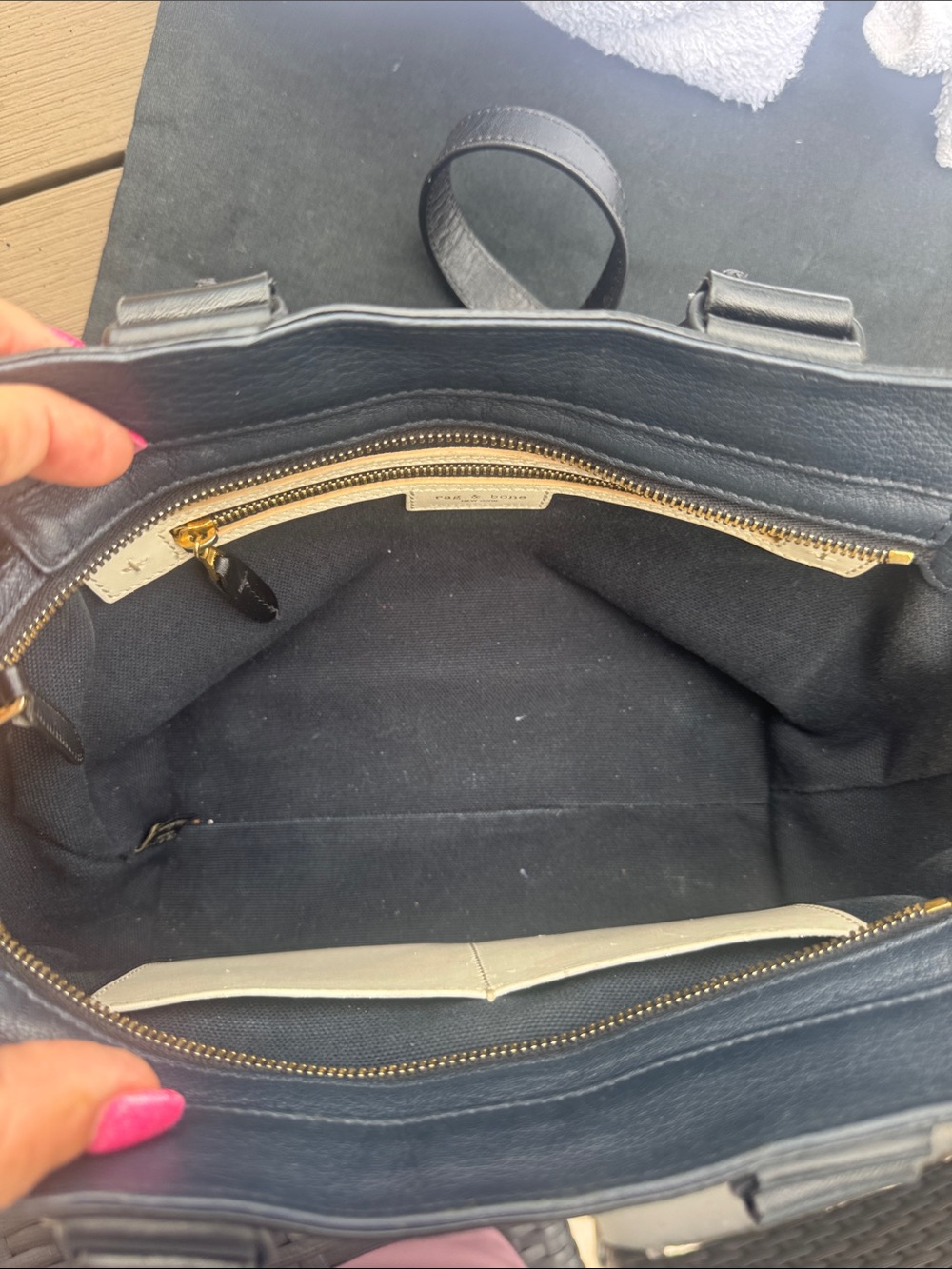 rag & bone  Leather Satchel with Detachable Strap. Made in Italy - Picture 6 of 9